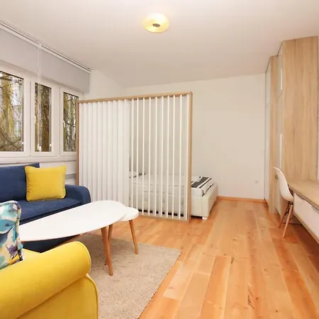 Apartment Kosevo 6 *